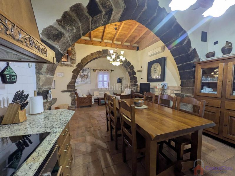 Foto 5e071f94-ad46-4576-80fc-5eacb004a41b. Casa amb calefacció a Cabanes