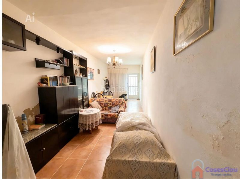 Foto b7e7cb0c-a51d-4681-b5eb-77024977cff8. Casa a d´enmig 11 a Benlloc