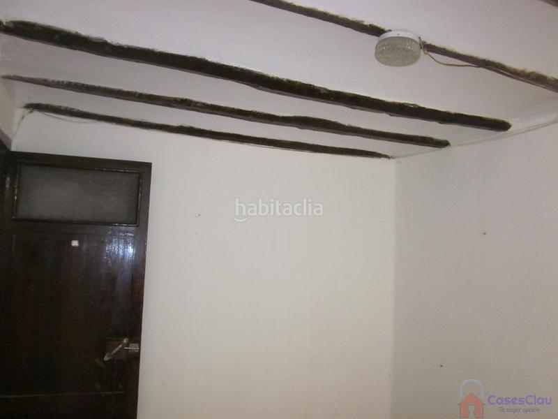 Foto 4437e511-92c9-4bd5-929c-7947337b55d7. Casa a Tírig