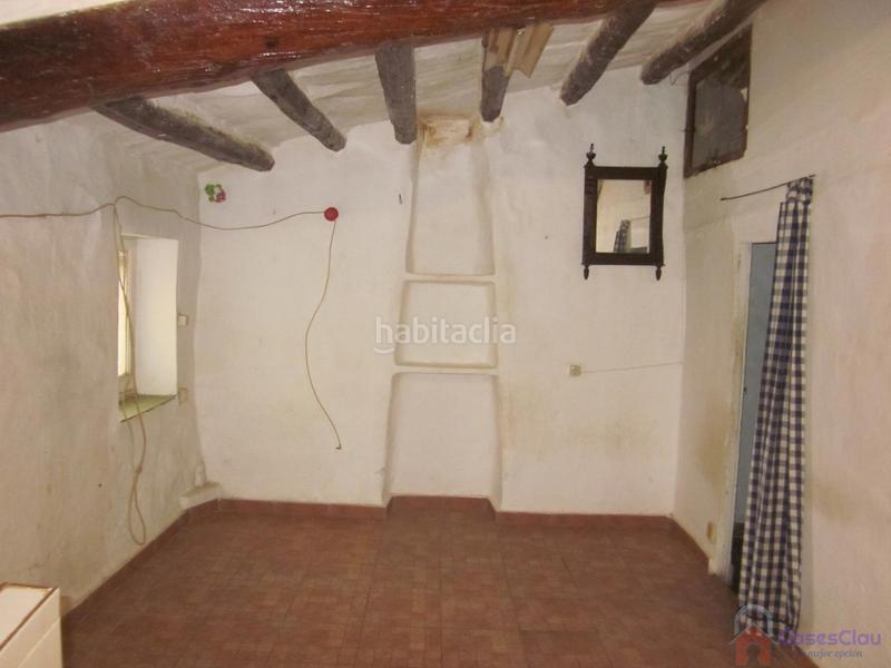 Foto 4608b956-44b4-4a81-81e8-1c99b4b4c45b. Casa a Tírig