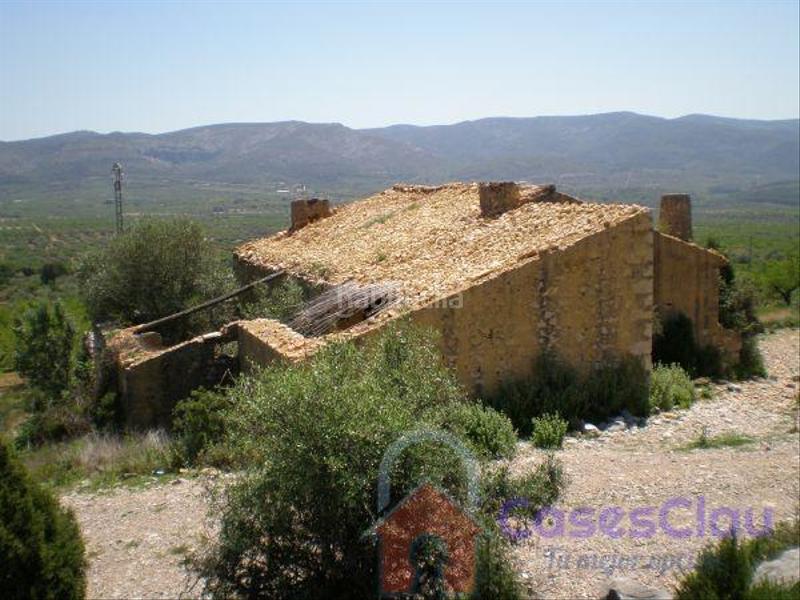 Foto 23d657b0-9730-497b-bfb3-4261d7806bfe. Masia a cami la punta a Culla