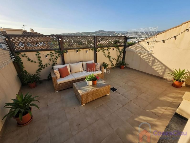 Foto 2bd4d091-bd86-4d95-8510-486e8beff4b2. Dachwohnung mit heizung parking in Mestrets Castellón de la Plana