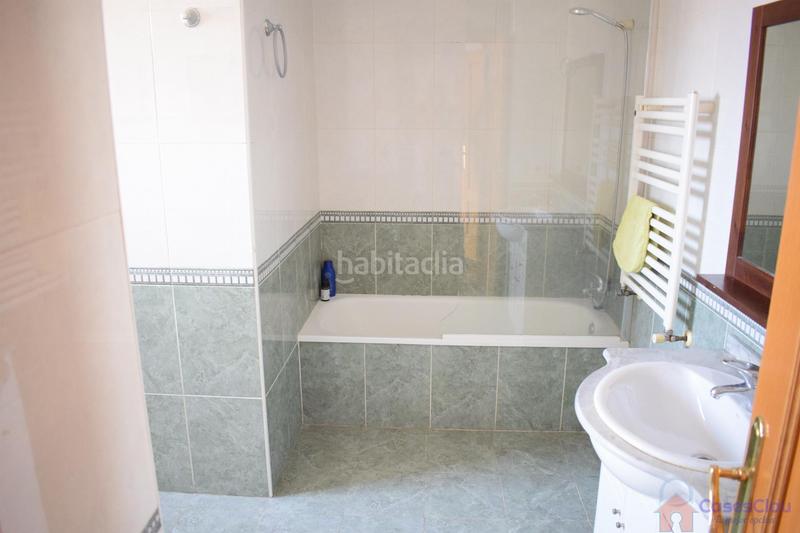 Foto 9195ae15-9bd7-4663-96e1-61cba725d862. Àtic amb calefacció aparcament a Mestrets Castellón de la Plana