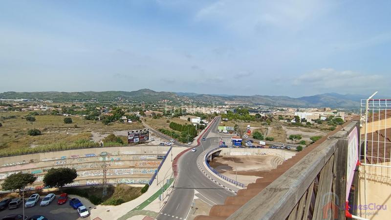 Foto b70a1dd3-cd36-4f1e-91d2-a555a9c1609d. Àtic amb calefacció aparcament a Mestrets Castellón de la Plana