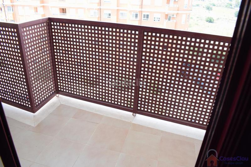 Foto ee78475b-075d-4f2a-ae30-3c85f5ea10f9. Àtic amb calefacció aparcament a Mestrets Castellón de la Plana