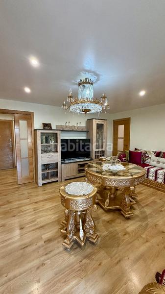 Foto 311e736f-3d10-4364-a917-000b063215a6. Appartamento con riscaldamento parcheggio in Creu de la Mà Figueres