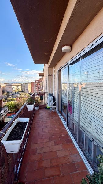 Foto fef092bd-1eff-408b-931e-1da0d81b5043. Appartamento con riscaldamento parcheggio in Creu de la Mà Figueres