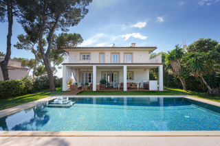 Casa a Costa d´en Blanes. Villa con vistas al mar en costa den blanes