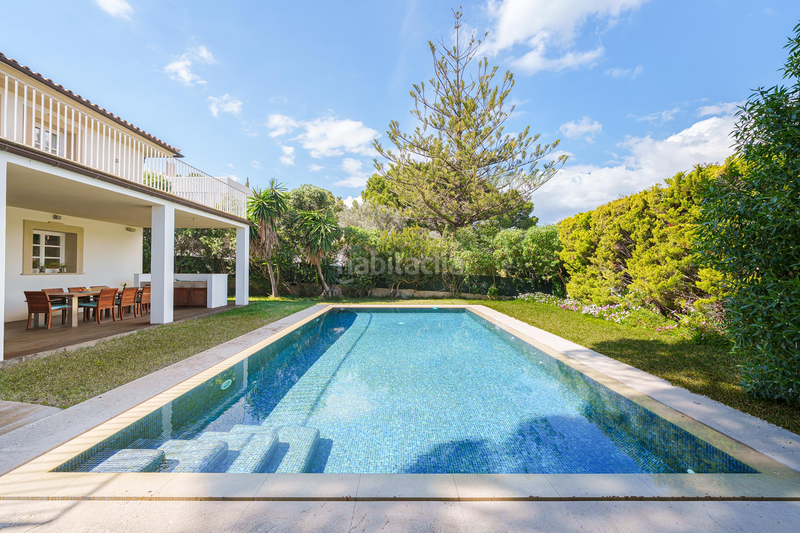 Foto c3969f56-e0ff-4ab5-afca-85b7e13cf90a. Casa villa con vistas al mar en costa den blanes en Calvià