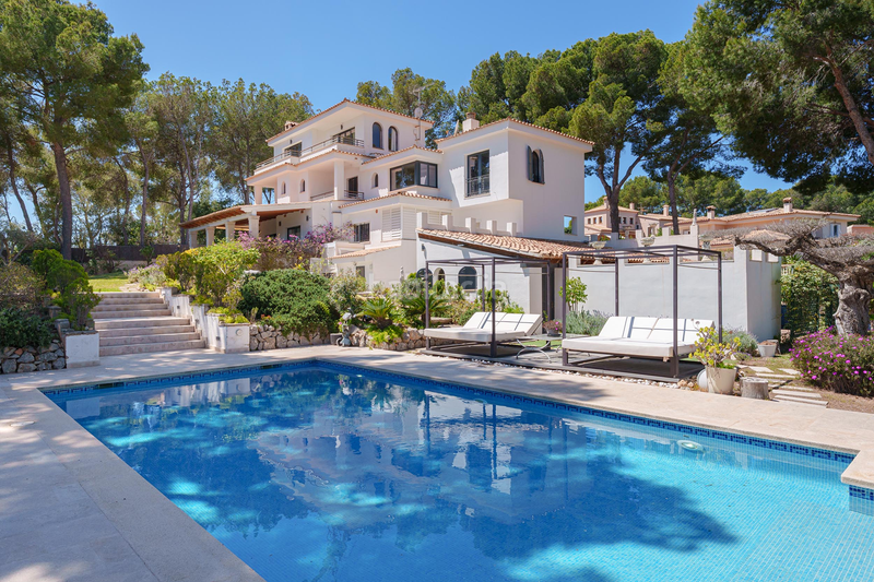 Foto aedbf706-3203-4a37-aaeb-81e646092260. Casa con riscaldamento parcheggio piscina in Cas Català-Illetes Calvià