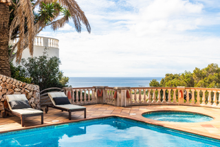 Lloguer Casa a Son Bou-Sant Jaume. Villa en alquiler en son bou luz, carácter mediterráneo y vistas