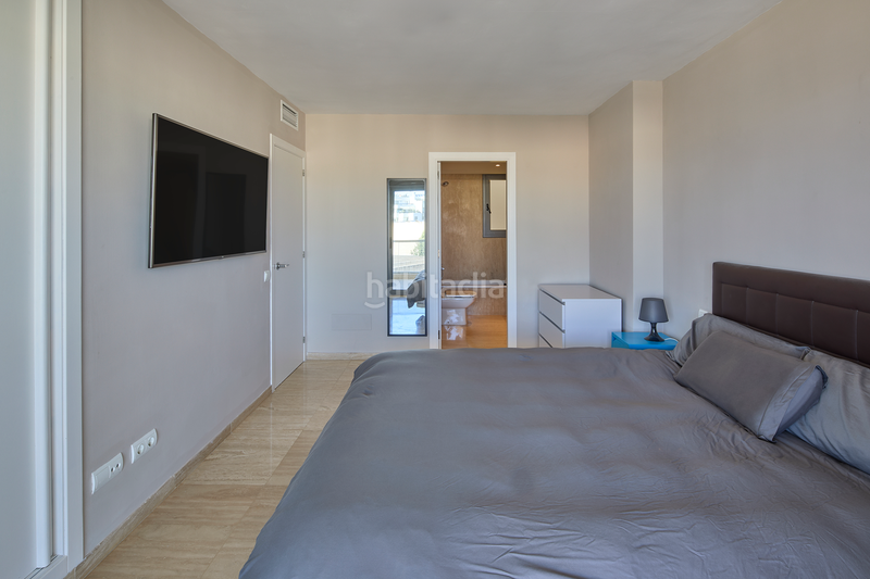 Foto bd336180-d3e8-48f4-aa47-4f901604c945. Apartament amb calefacció aparcament piscina a Marina Botafoc-Talamanca Ibiza