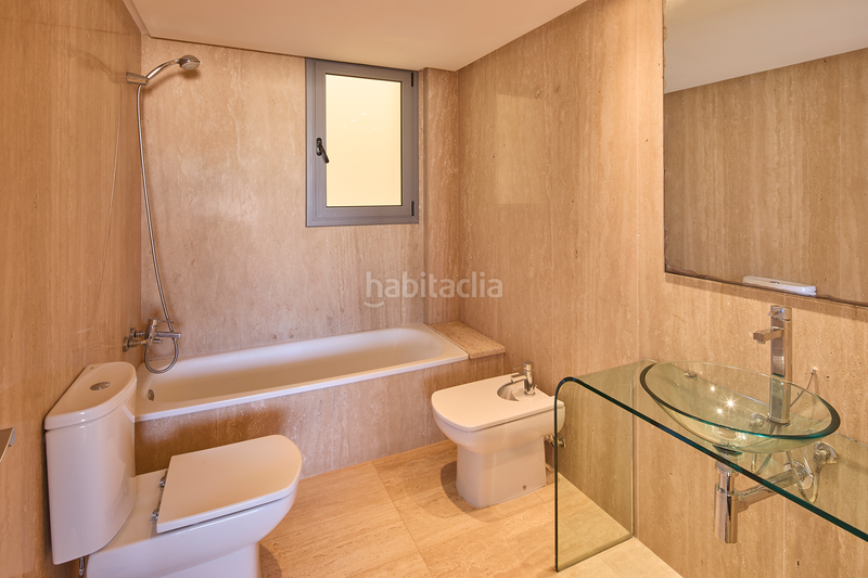 Foto c0764121-0d6e-455d-8116-816caaea0921. Apartament amb calefacció aparcament piscina a Marina Botafoc-Talamanca Ibiza