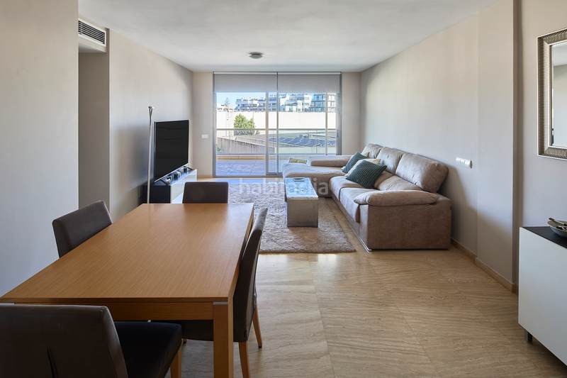 Foto c1f4d516-8aed-4e62-996a-9a8d8c4fb21b. Apartament amb calefacció aparcament piscina a Marina Botafoc-Talamanca Ibiza