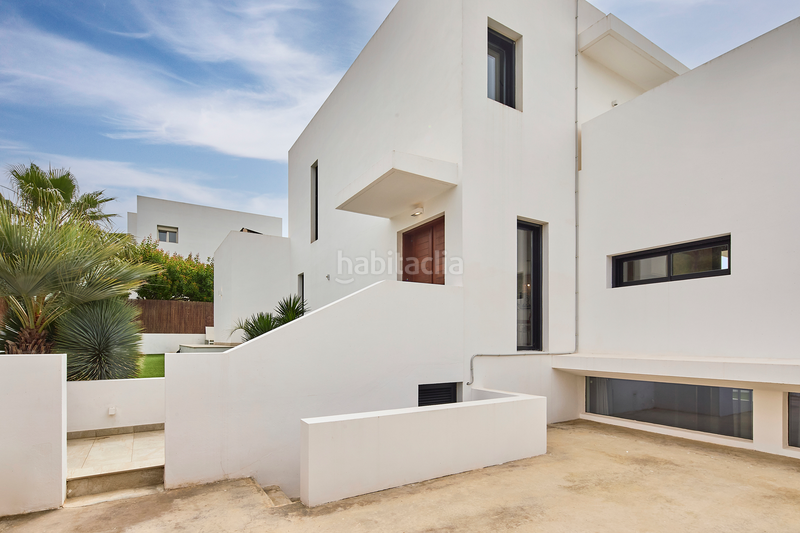 Foto 05a346ff-8355-46cd-aec4-1f4f8f162fa0. Maison avec parking piscine dans Jesús Santa Eulària