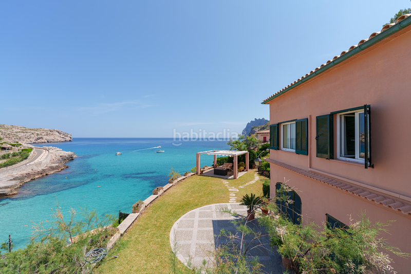 Foto 2659f518-20c0-40f8-88e5-a43a6353ba22. Casa amb calefacció aparcament piscina a Cala Sant Vicenç Pollença