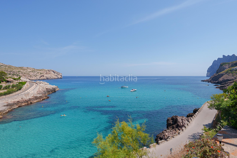 Foto 58492ba9-b00e-4cde-9671-667d51cad4b8. Casa amb calefacció aparcament piscina a Cala Sant Vicenç Pollença