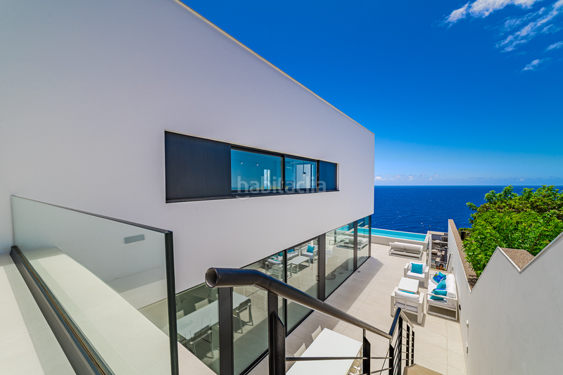 Foto 55fc1401-d661-4ae2-a05e-855cd2158adb. Casa villa contemporánea con vistas al mar en Buenos Aires - Chamberí - Las Moraditas Santa Cruz de Tenerife