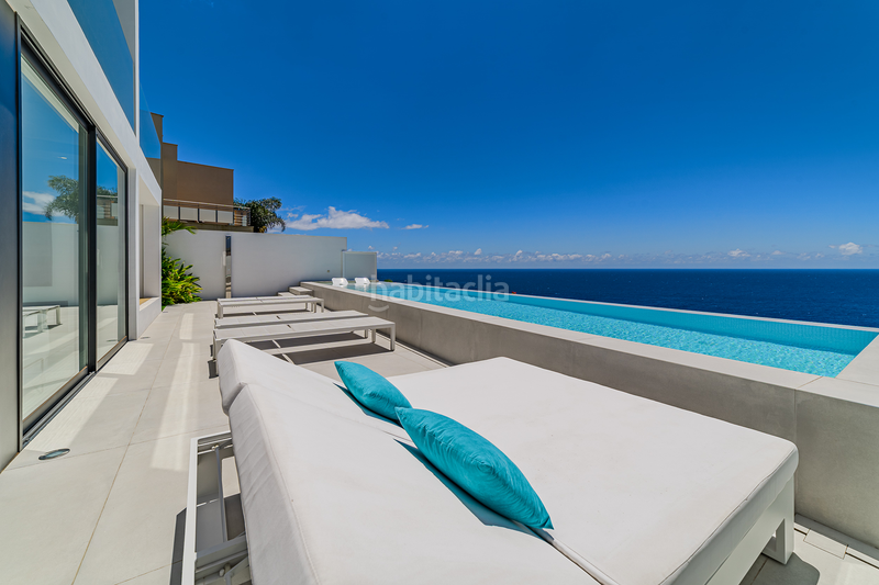 Foto 8ad453fc-a962-42b8-88d4-d18eb6efa135. Casa villa contemporánea con vistas al mar en Buenos Aires - Chamberí - Las Moraditas Santa Cruz de Tenerife