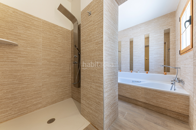 Foto 656e6299-5ad9-41f3-9390-22d3ec626977. Casa con riscaldamento parcheggio piscina in Castalla