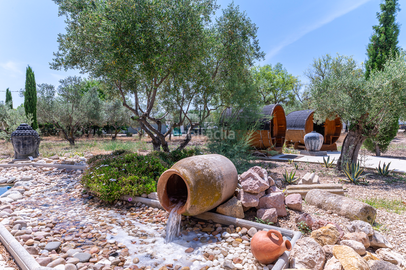 Foto fabbe86f-a4fd-4aca-b710-9e57c8fcf819. Casa con riscaldamento parcheggio piscina in Castalla