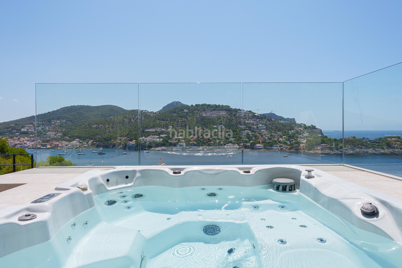 Foto e2509e87-8d61-408f-8ec3-3e4c78af37a6. Casa villa con vistas al mar en puerto en port d´Andratx Andratx