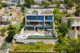 Casa a Port D´Andratx. Villa con impresionantes vistas al mar en cala llamp