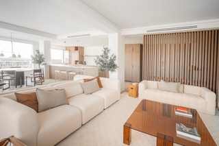 Appartement à Castillejos-Cuzco. Piso reformado con vistas al bernabéu con plaza de garaje inclui