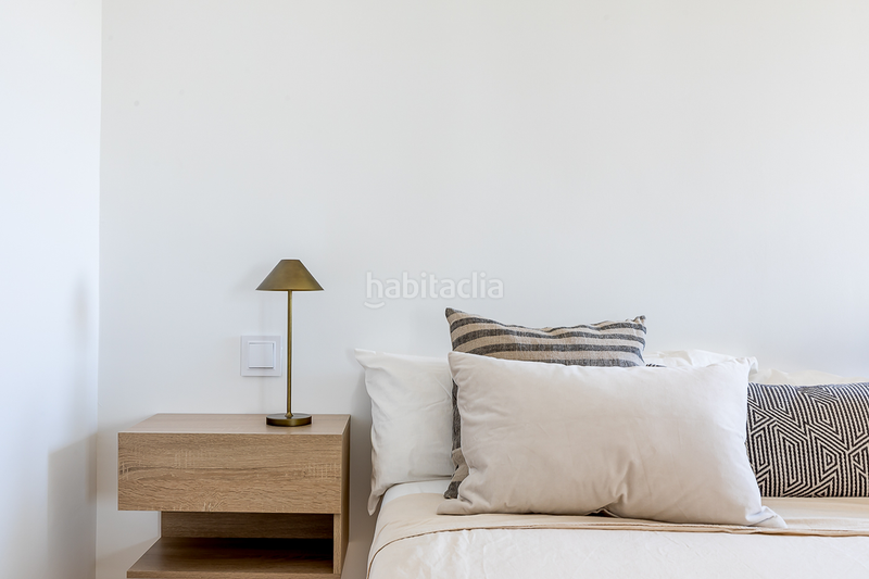 Foto c3ca16bd-900e-4ccc-a64c-3282ca338bbe. Alquiler apartamento ático reformado con terraza y encanto clásico en alquiler en Almagro en Madrid