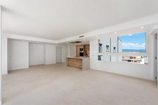 Appartement à Marquès de Fontsanta. Ático completamente renovado en venta en el corazón de palma cer