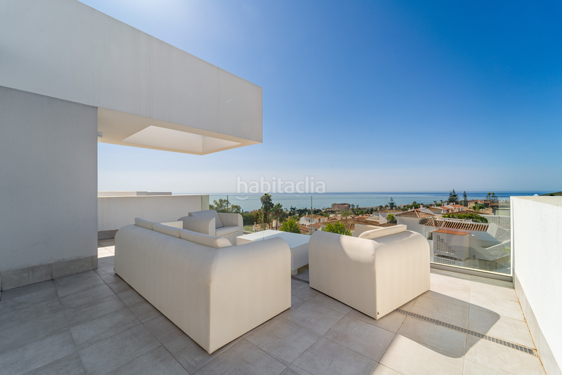 Foto 0788787f-21fb-41b5-b301-d7ae58a18503. Apartament amb piscina a Alcorrín Manilva