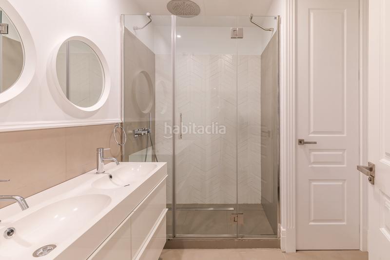 Foto 29ed3814-eae3-40df-897a-0bcb8960e4b0. Alquiler apartamento piso amueblado en alquiler en la mejor zona del barrio de salamanca en Madrid