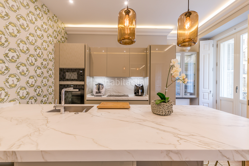 Foto bfbddfde-5180-458e-9fbd-13a68837f79c. Alquiler apartamento piso amueblado en alquiler en la mejor zona del barrio de salamanca en Madrid