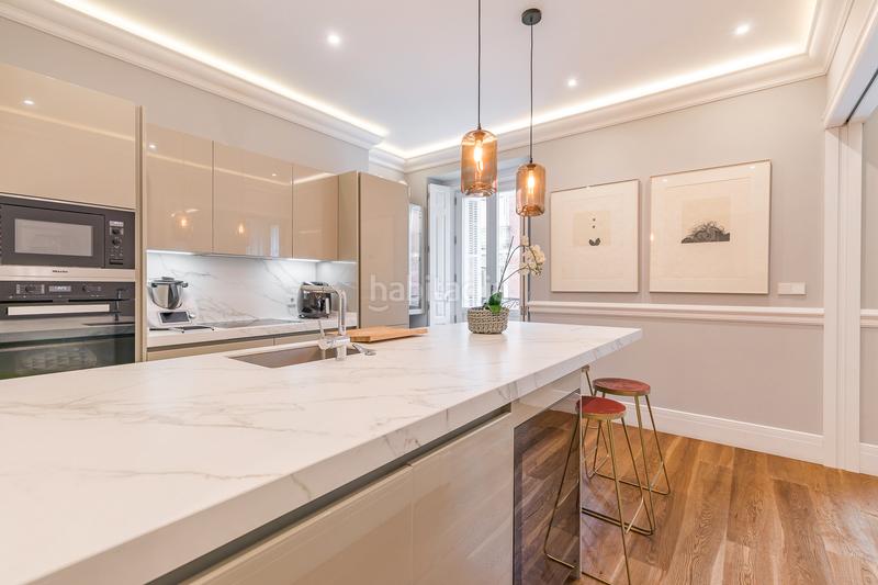 Foto 108f3662-7438-4dc2-a058-b5afe4700406. Rent apartment with heating in Guindalera Madrid