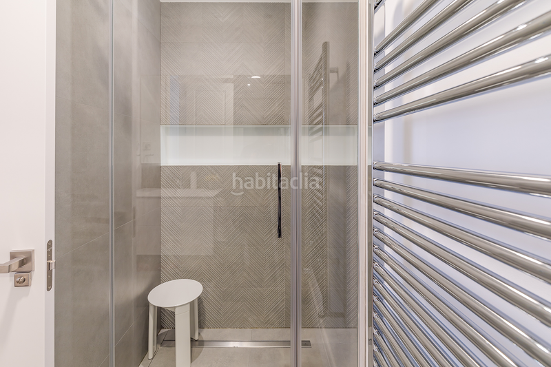 Foto 3eedc645-4661-44a1-bc46-cd5d0645bf38. Rent apartment with heating in Guindalera Madrid