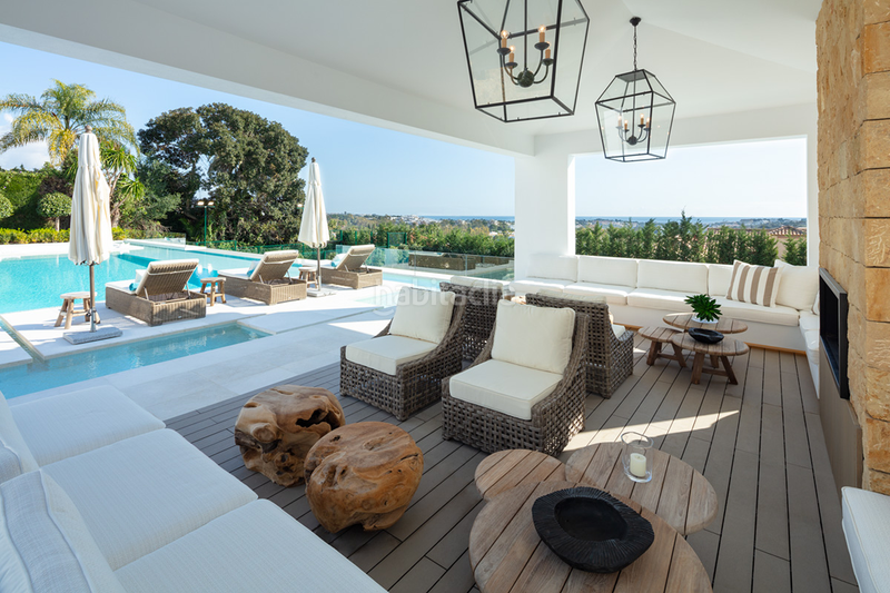 Foto 2ca7978d-51e5-4697-bdde-6dcf87abca2d. Casa villa elisia la cerquilla, situada en una parcela elevada con vistas al mar. en Marbella