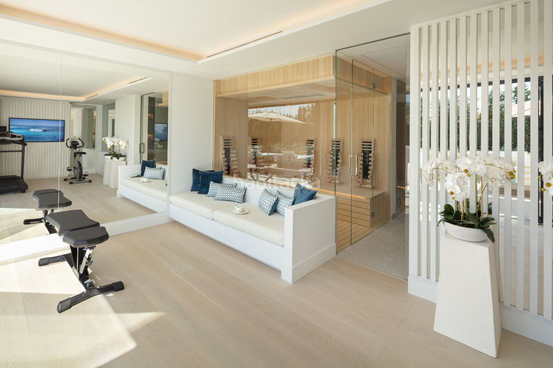 Foto bb273915-045d-4bdf-90b1-205f5a536d6c. Casa villa elisia la cerquilla, situada en una parcela elevada con vistas al mar. en Marbella