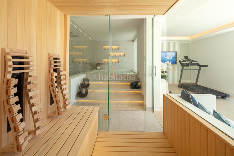 Foto edd0a700-abf6-4f7d-a25b-ea9c5ba1beb6. Casa villa elisia la cerquilla, situada en una parcela elevada con vistas al mar. en Marbella
