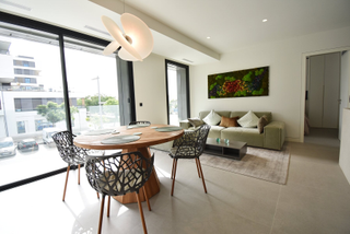Apartament a Polígon de Llevant. Moderno apartamento de 2 habitaciones con terraza en nou levant