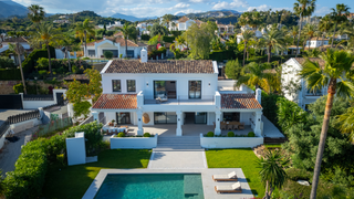 Casa a Los Naranjos. Villa rosalia