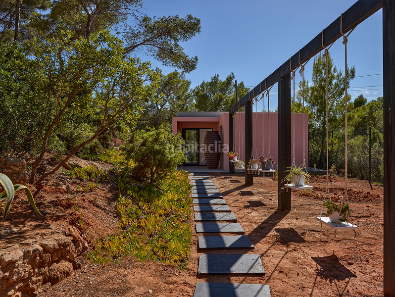 Foto f2101952-57c7-4752-9b46-e8342b0eabdf. Location maison avec chauffage parking piscine dans Sant Josep de sa Talaia