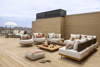 Apartamento en Goya. tico reformado con terraza y piscina en el corazn de madrid