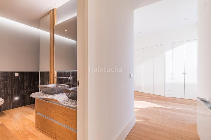 Foto d781c146-ddce-4c72-aa57-d1acb14017d7. Alquiler apartamento piso a metros del retiro y con vistas al jardín botánico en alquiler en Madrid