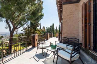 Casa a Los Cigarrales-La Bastida. Exquisito cigarral en toledo con vista panorámica