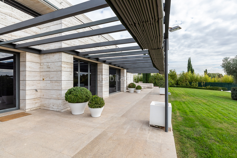 Foto 3cd765f6-6ec2-44f6-b9fb-3fba91a7011d. Alquiler casa magnífica villa de lujo en La Finca en alquiler en Pozuelo de Alarcón