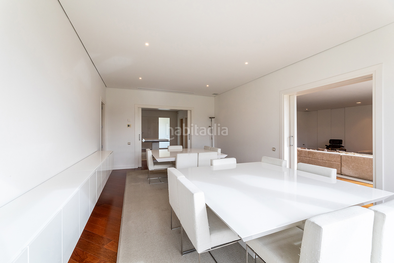 Foto 9e2b0251-7d50-4eea-9ed0-9e31283e5919. Alquiler casa magnífica villa de lujo en La Finca en alquiler en Pozuelo de Alarcón