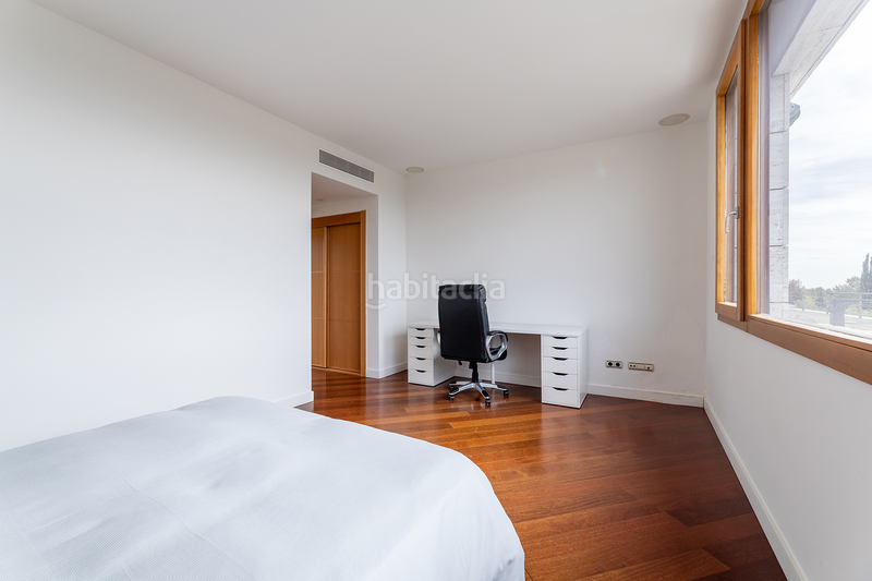 Foto a302297e-a6d4-4462-a980-d62e46cc7669. Alquiler casa magnífica villa de lujo en La Finca en alquiler en Pozuelo de Alarcón