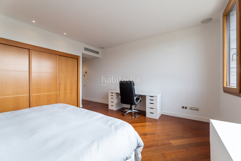 Foto b37b9c57-ee09-43a5-8e01-e1fb7737d638. Lloguer casa amb aparcament piscina a La Finca Pozuelo de Alarcón