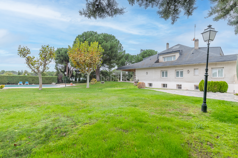 Foto ce875f60-96ee-4d2b-9260-029a77846e92. Miete haus mit heizung parking pool in Las Lomas Boadilla del Monte