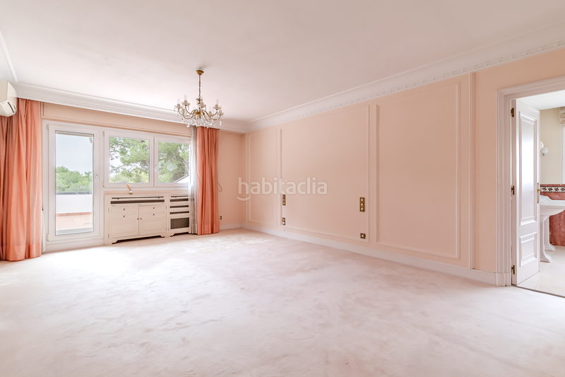 Foto 86523765-d03e-4dbe-a6e6-abd831432e1d. Rent house with heating parking pool in Las Lomas Boadilla del Monte
